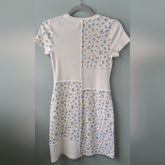 Hollister Dress - Picture 1 of 2